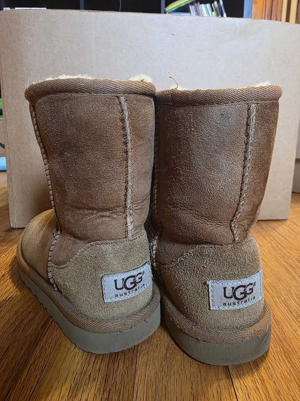 UGG Classic Girls Boots - Chestnut